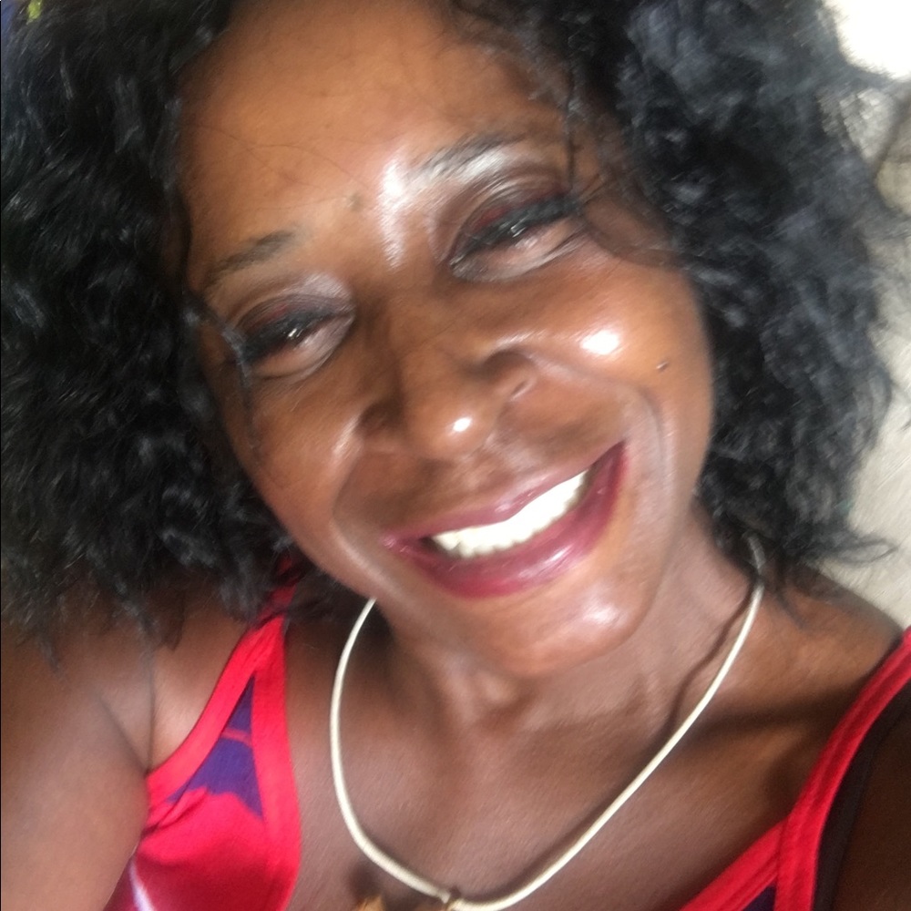 Meet your Posher, Ophelia